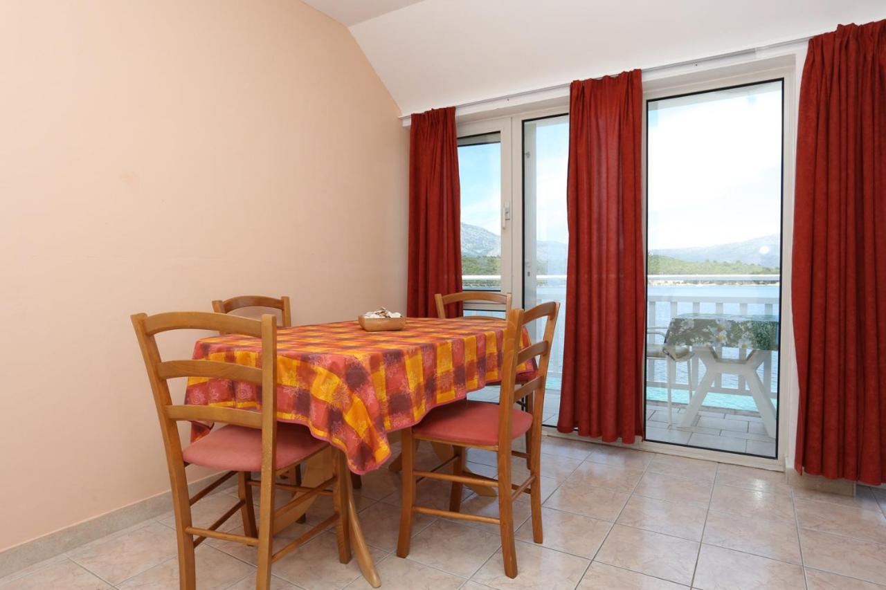 Apartments By The Sea Korcula - 4407 Lumbarda Bagian luar foto
