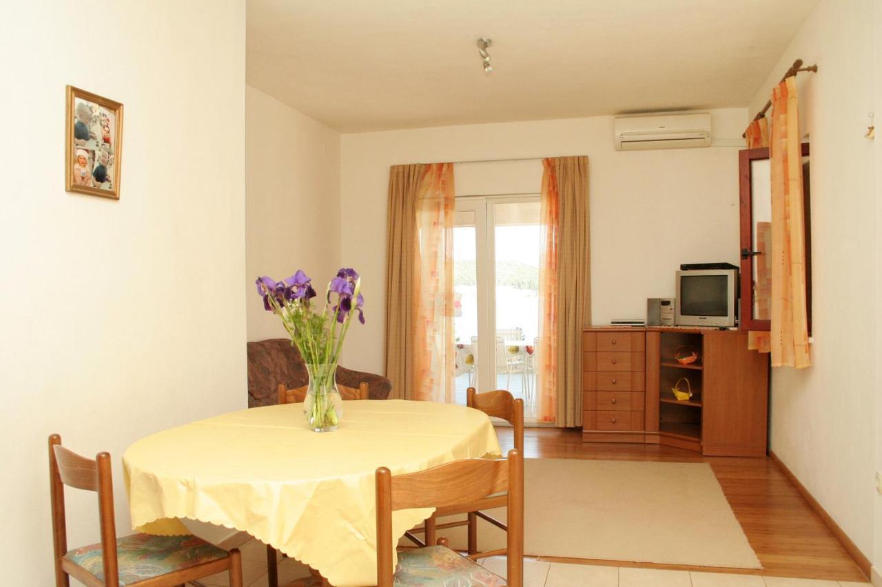 Apartments By The Sea Korcula - 4407 Lumbarda Bagian luar foto
